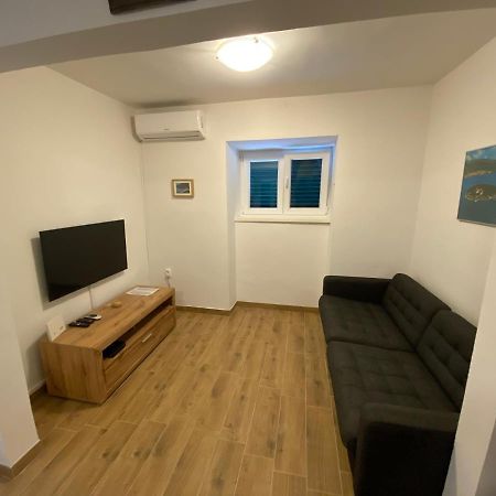 פונאנט Holiday Home Olea מראה חיצוני תמונה