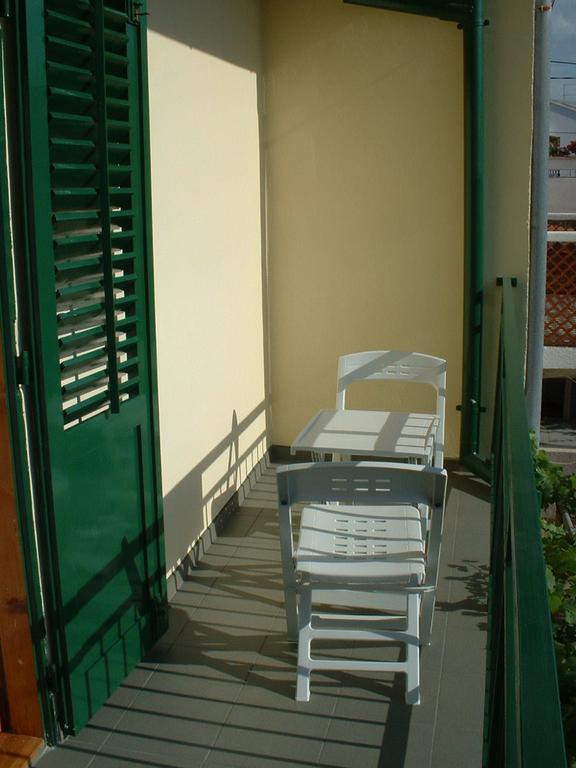 פונאנט Holiday Home Olea מראה חיצוני תמונה